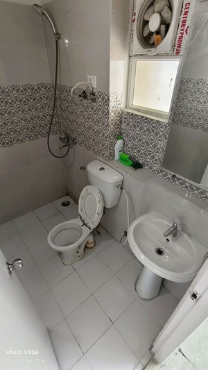 Bathroom in 3 BHK Apartment at Gaur City 7th Avenue, Sector 4 Greater Noida – for Rent