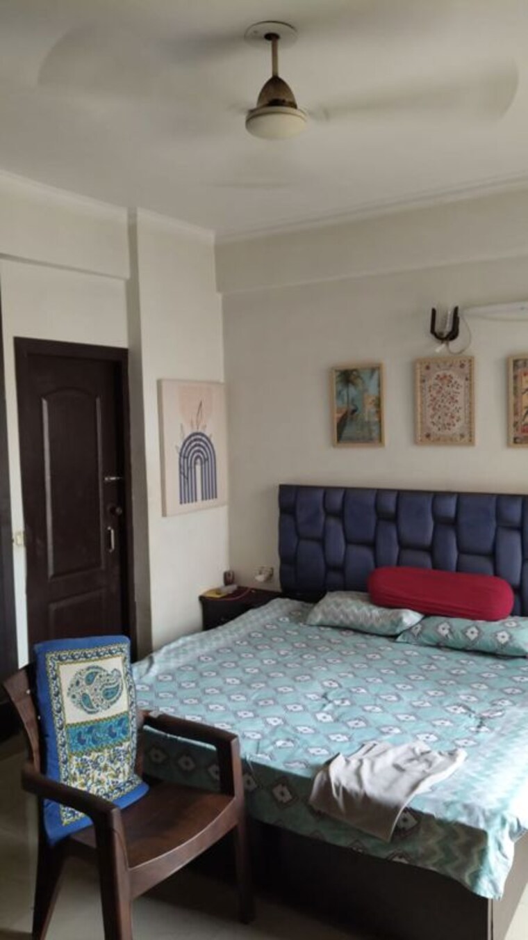 Bedroom, sector 51 Pg For Boys & Girls In Sector 51 10690673