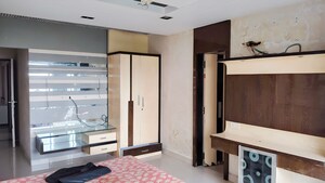 Room in  Apartment at Umra – for Sale