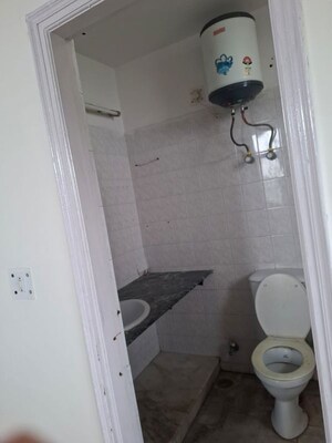 Bathroom in 3 BHK Apartment at SDS NRI Residency, Sector 45 – for Rent