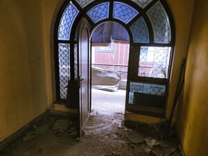 Room in  Builder Floor at Pitampura – for Sale