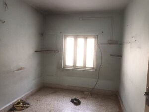 Room in  Apartment at Vijay Plot – for Sale