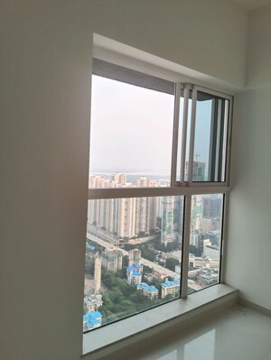 Room in 3 BHK Apartment at L And T Rejuve 360, Mulund West – for Sale