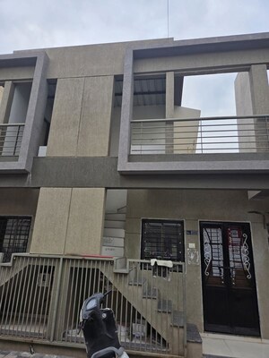  Independent House For Sale in Olpad
