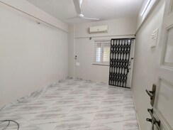 2 BHK Apartment For Rent in Matunga West