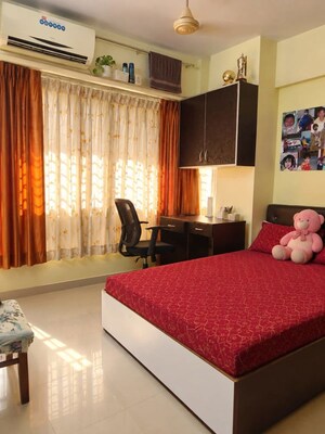 Bedroom in 3 BHK Apartment at Shivgiri CHS, Mulund West – for Sale