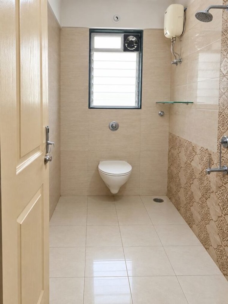 Bathroom, shivgiri-chs 3 Bedroom 751 Sq.Ft. Apartment In Mulund West Mumbai 10690803