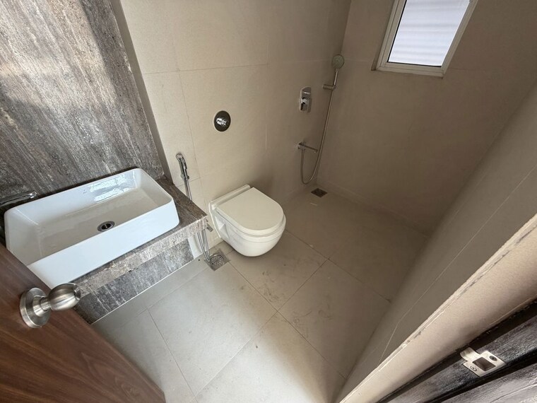 Bathroom, thane west 3 Bedroom 1280 Sq.Ft. Apartment In Thane West Thane 10690831