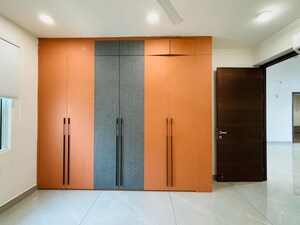 Room in 3 BHK Apartment at Trendset Jayabheri Elevate, Madhapur – for Rent