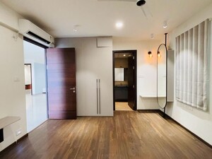 Room in 3 BHK Apartment at Trendset Jayabheri Elevate, Madhapur – for Rent