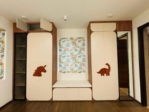 Room in 3 BHK Apartment at Trendset Jayabheri Elevate, Madhapur – for Rent