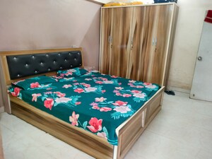 Bedroom in  Apartment at Ulhasnagar – for Sale