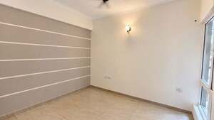 Room in 2 BHK Apartment at Gaur City 2 - 14th Avenue, Sector 16c Greater Noida – for Sale