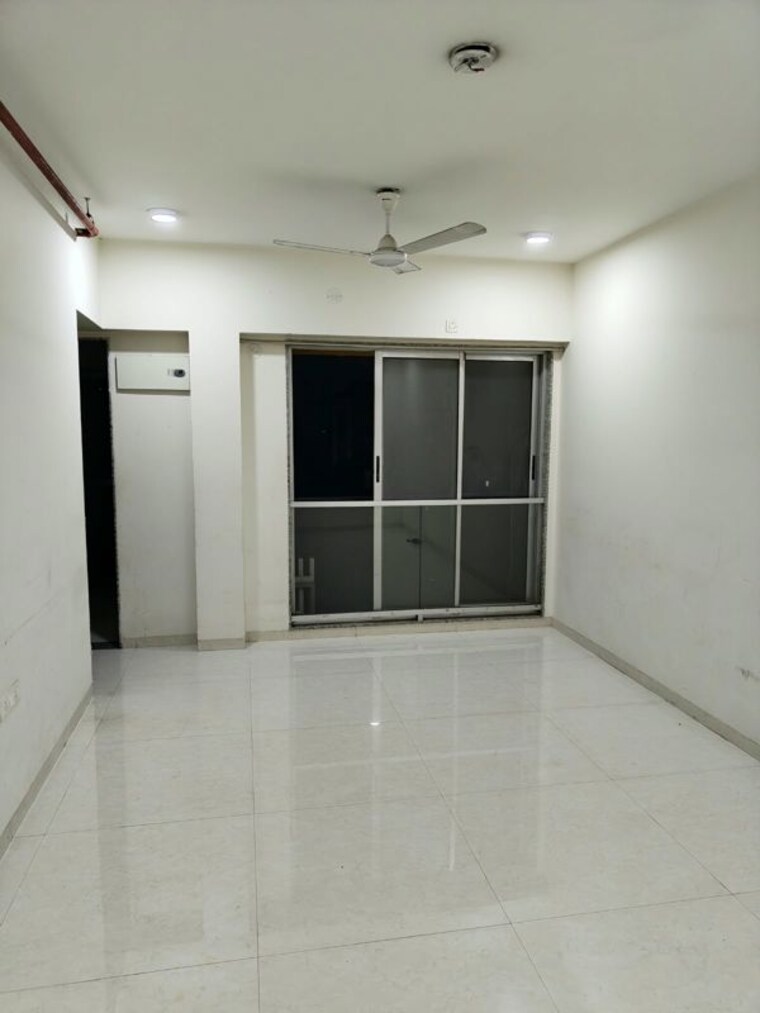 Living Room, naman-premier 2 Bedroom 578 Sq.Ft. Apartment In Andheri East Mumbai 10691077