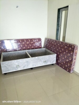 Furnished Amenities in 2 BHK Apartment at Indiabulls Greens, New Panvel – for Rent