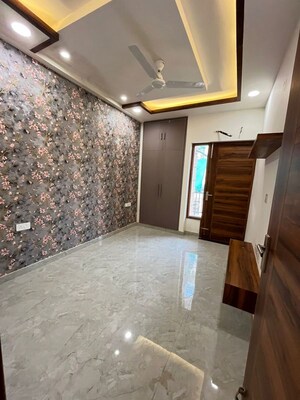 Kitchen in 4 BHK Builder Floor at Puri Kohinoor, Sector 89 – for Sale