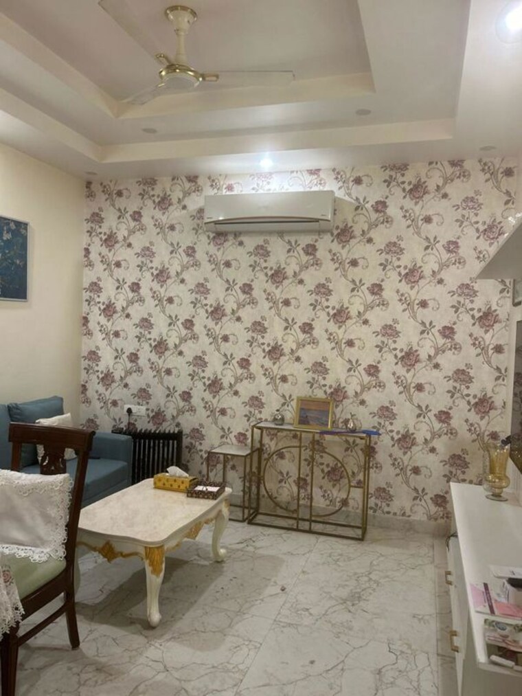 Team Area, ardee-city 2 Bedroom 900 Sq.Ft. Builder Floor In Sector 52 Gurgaon 10691322