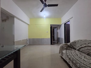 Room in 2 BHK Apartment at Royal Palms Diamond Isle Phase I, Goregaon East – for Rent