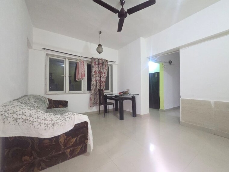 Living Room, royal-palms-diamond-isle-phase-i 2 Bedroom 862 Sq.Ft. Apartment In Goregaon East Mumbai 10691326