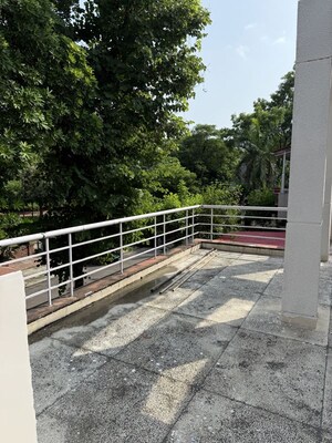 Balcony in 4 BHK Villa at Unitech Greenwood City Apartment, Sector 45 – for Rent