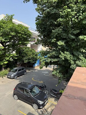 4 BHK Villa – Exterior View View at Unitech Greenwood City Apartment, Sector 45 - for Rent