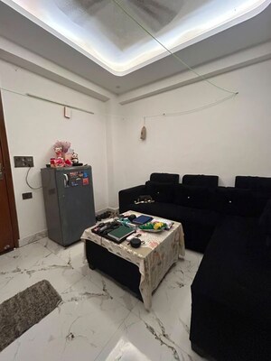Team Area in 1 BHK Apartment at Neb Sarai – for Rent
