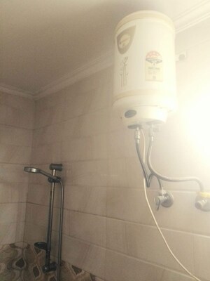 Bathroom in 1 RK Builder Floor at Palam Vihar – for Rent