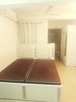 Bedroom in 1 RK Builder Floor at Palam Vihar – for Rent