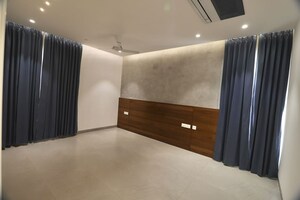 Furnished Amenities in 4 BHK Villa at Tellapur – for Rent