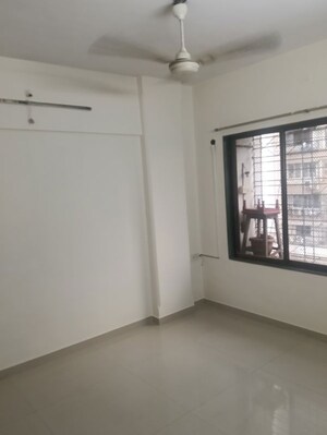 Room in 2 BHK Apartment at Sanskruti Vrushi, Borivali West – for Rent