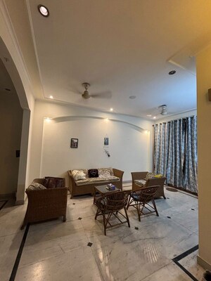 2.5 BHK Independent House For Rent in Sector 23a