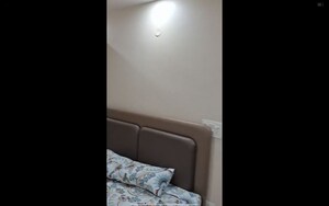 Room in 2 BHK Builder Floor at Sri Niwaspuri – for Sale