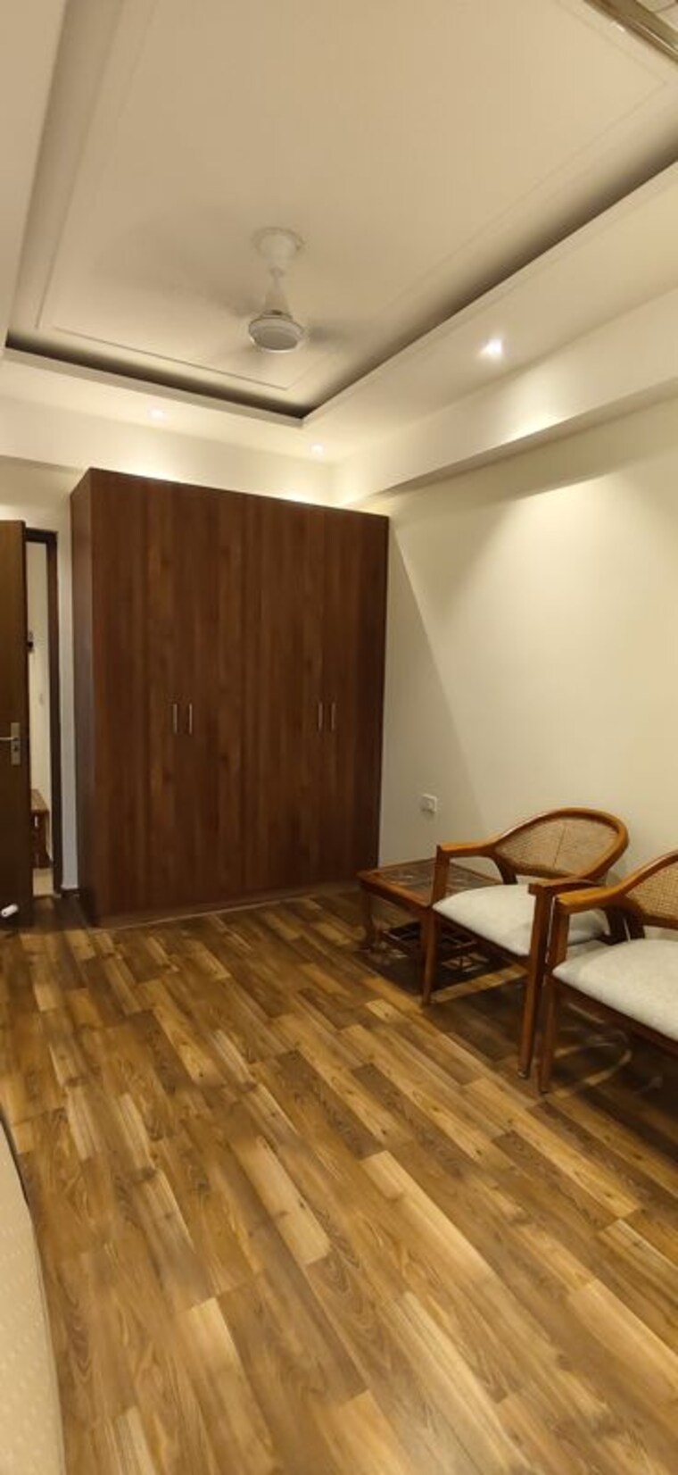 Bedroom, suncity-vatsal-valley 3 Bedroom 1430 Sq.Ft. Apartment In Gwal Pahari Gurgaon 10691378