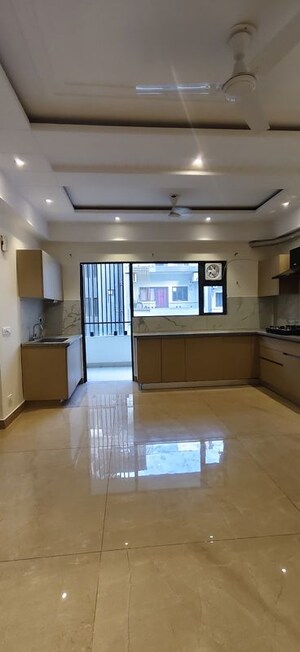Living Room in 2 BHK Apartment at Suncity Vatsal Valley, Gwal Pahari – for Rent