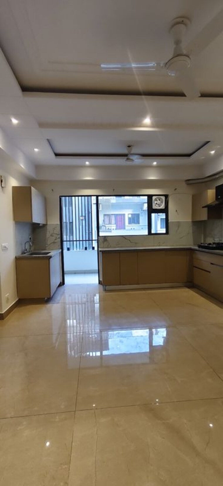 Living Room, suncity-vatsal-valley 2 Bedroom 1130 Sq.Ft. Apartment In Gwal Pahari Gurgaon 10691382