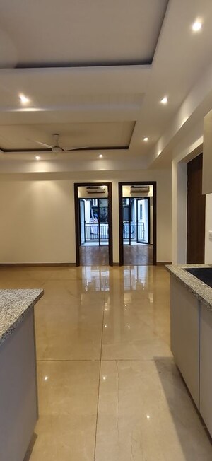 Room in 2 BHK Apartment at Suncity Vatsal Valley, Gwal Pahari – for Rent