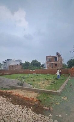 Plot For Sale in Gomti Nagar