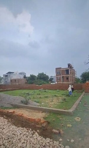  Plot For Sale in Gomti Nagar