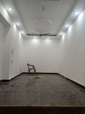 Dining Room in  Shop at Govindpuri – for Rent