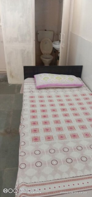 1 RK Apartment For Rent in Arun Vihar, Sector 29