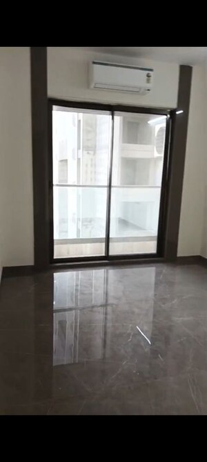 Room in 3 BHK Apartment at Regency Anantam, Dombivli East – for Rent
