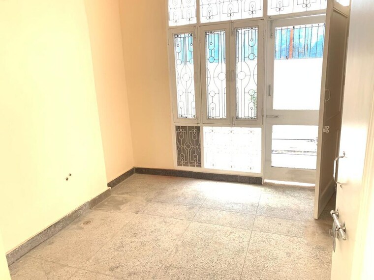 Room, palam-vihar-residents-association 2.5 Bedroom 1500 Sq.Ft. Builder Floor In Palam Vihar Gurgaon 10691476