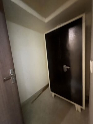 Furnished Amenities in 1 BHK Builder Floor at Sector 15 – for Rent