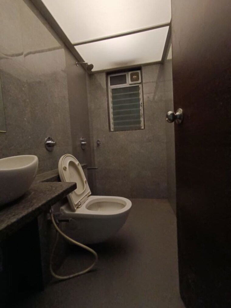 Bathroom, veena-serenity 2 Bedroom 631 Sq.Ft. Apartment In Chembur Mumbai 10691528