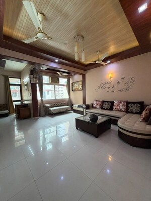 2 BHK Apartment For Rent in Rail Vihar Apartment, Sector 15