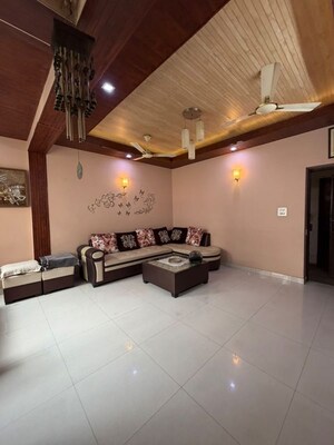 Team Area in 2 BHK Apartment at Rail Vihar Apartment, Sector 15 – for Rent