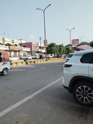 Parking in  Office Space at Malhar Apartments Mahanagar, Mahanagar – for Rent