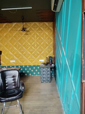 Bedroom in  Office Space at Malhar Apartments Mahanagar, Mahanagar – for Rent