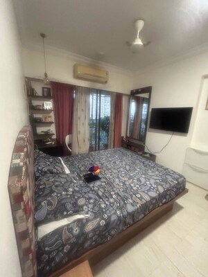 Bedroom in 2.5 BHK Apartment at Lake Primrose, Powai – for Rent