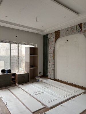 Building Lobby in 6+ BHK Independent House at Sector 82 A – for Sale